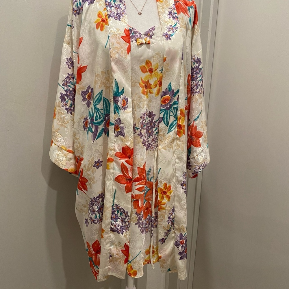 VTG 90s 80s Expressions  Ivory White Floral Bathrobe Robe & Cami Mini Slip Dress
